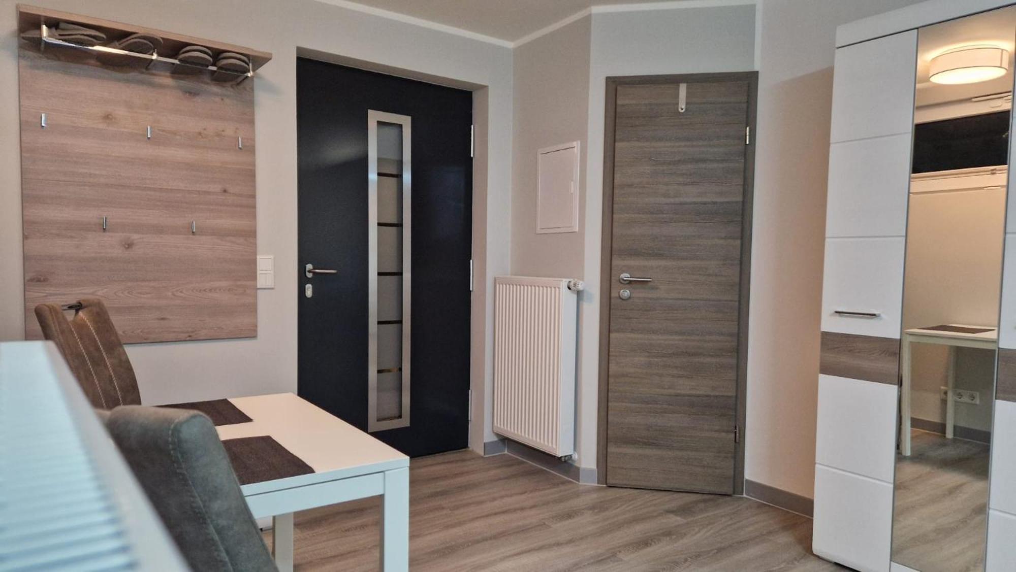 Ferienwohnung Oder Studio Dresden-Neustadt Inkl Parkplatz Mit Balkon Oder Terrasse Camera foto